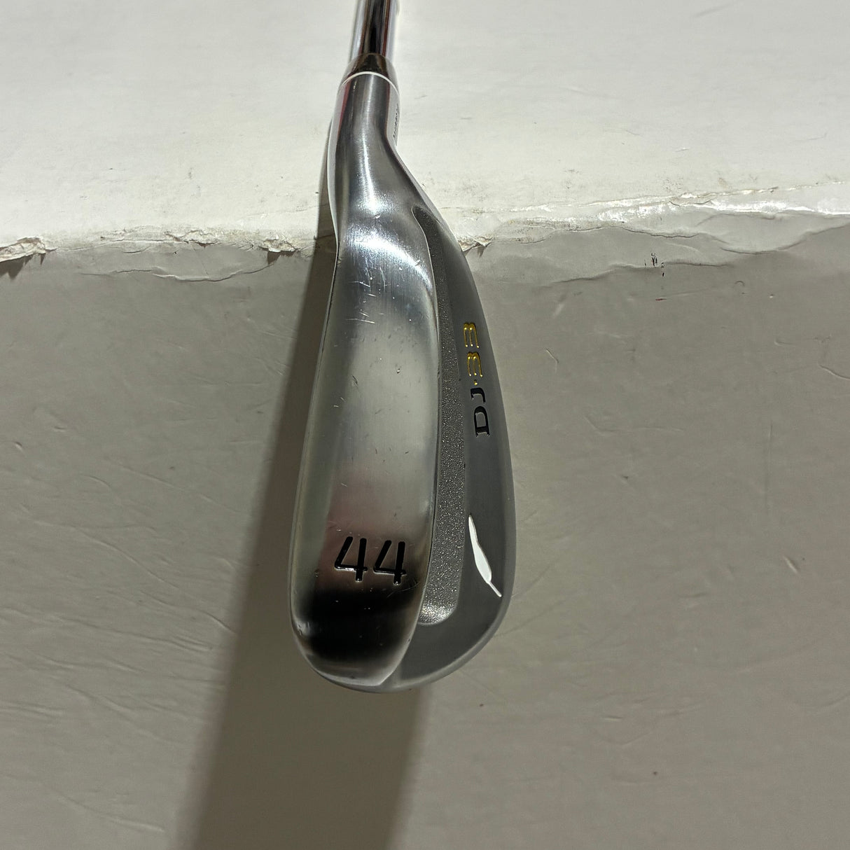 Fourteen DJ-33 44* Wedge