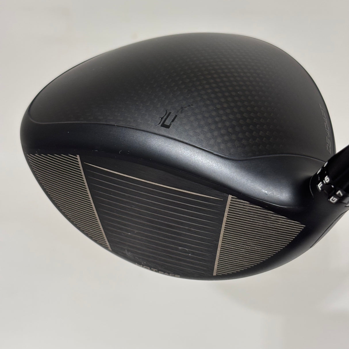 Cobra DS-Adapt X 9.0* Driver Stiff Flex Headcover Included