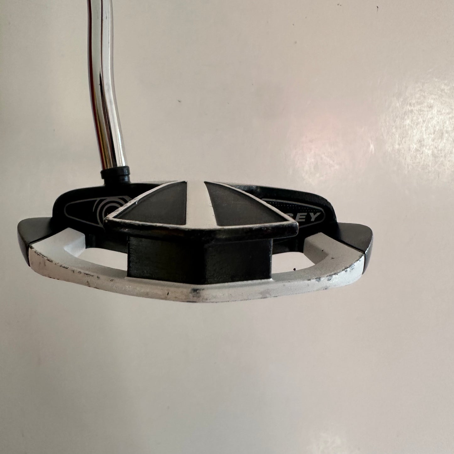 Odyssey White Ice Dart Black 33 Inch Putter