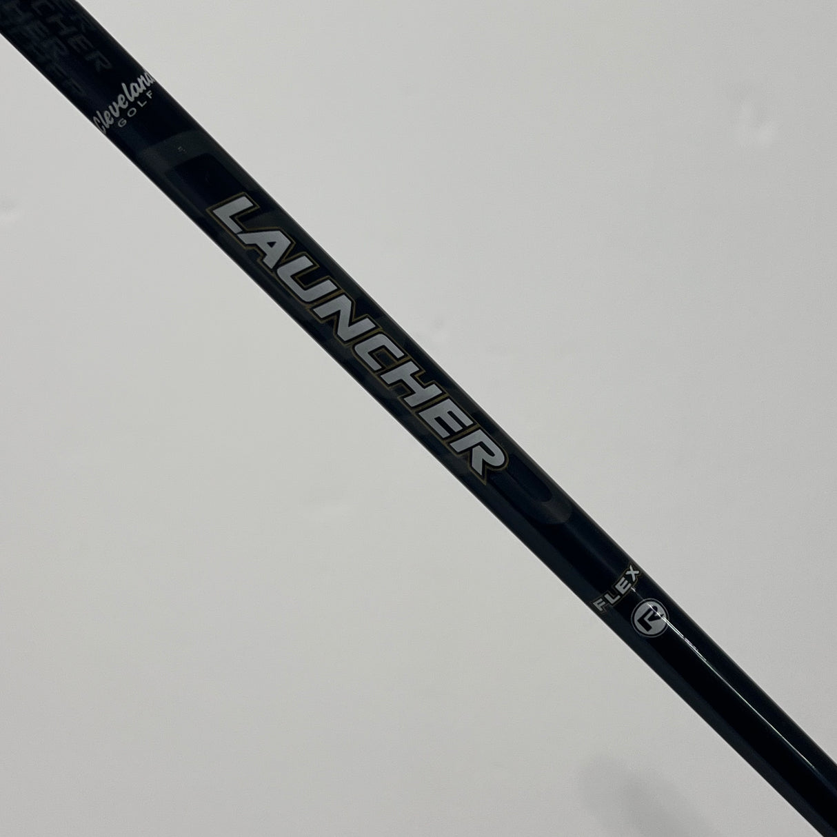 Cleveland Launcher Comp 10.5* Driver Regular Flex Headcover Included