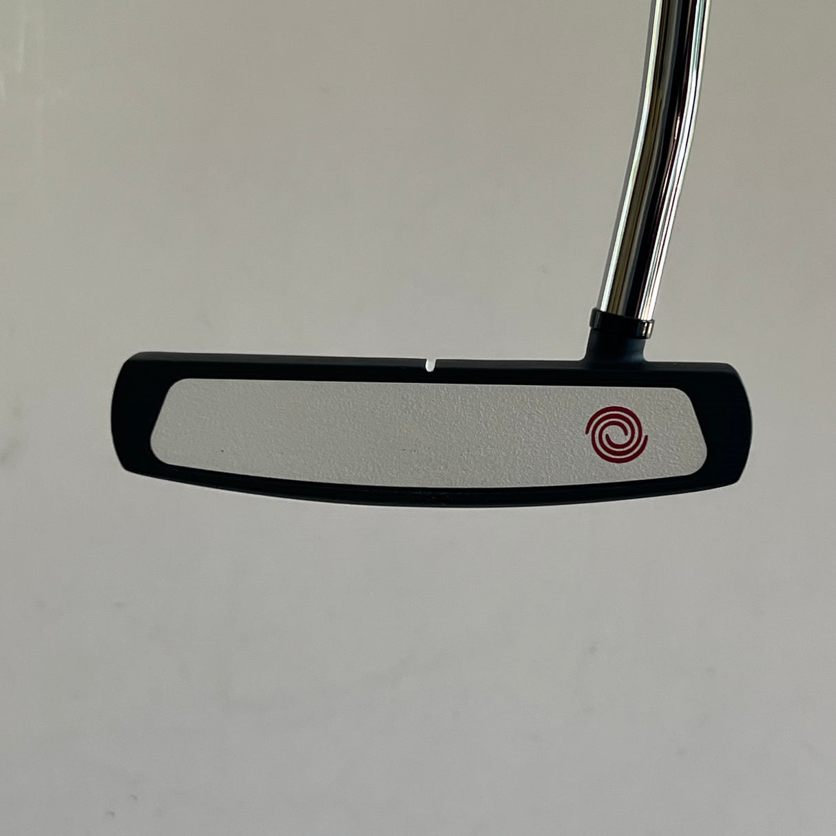 Odyssey White Hot Versa Double Wide (2023) 33 Inch Putter Headcover Included