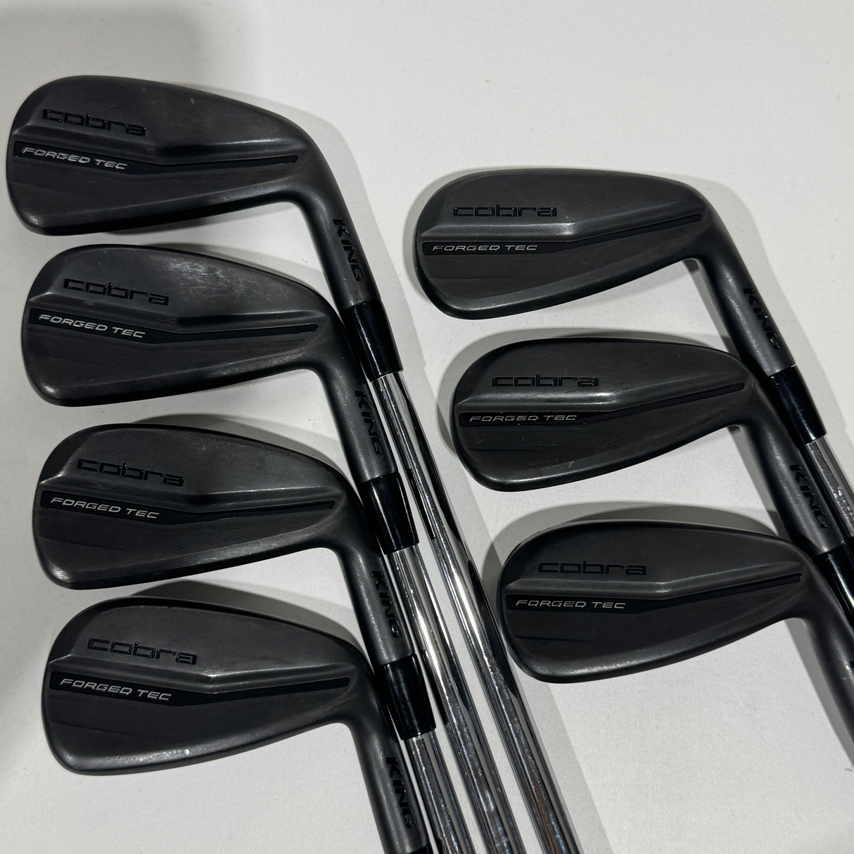Cobra Forged Tec Black (2023) Iron Set 5-P+G Stiff Flex