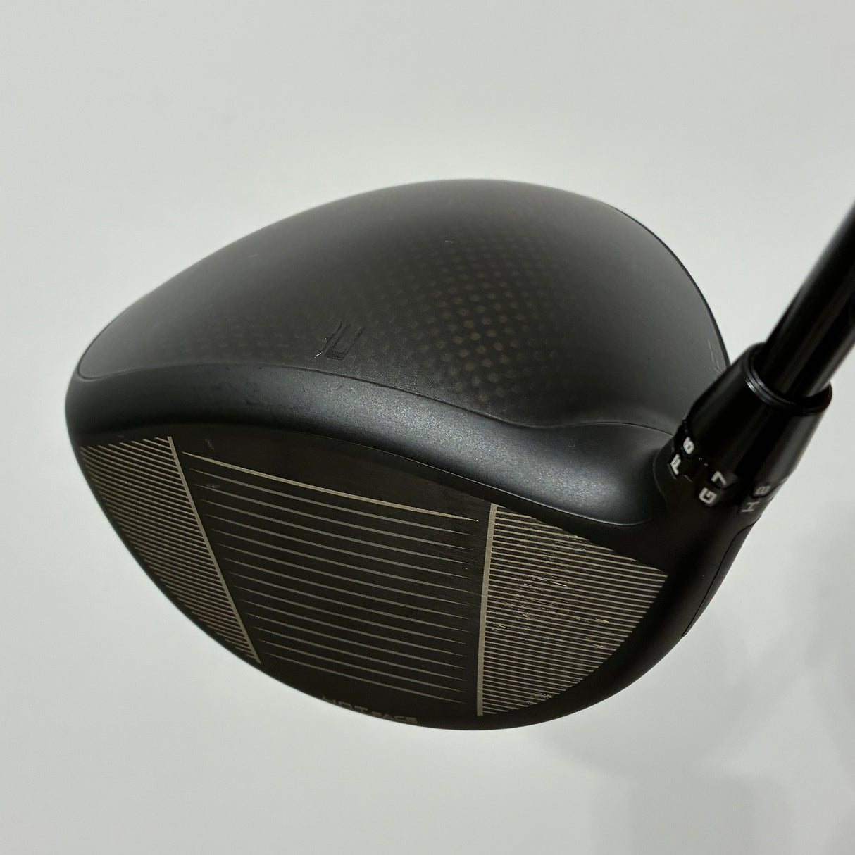 Cobra DS-Adapt LS 9.0* Driver Stiff Flex Headcover Included