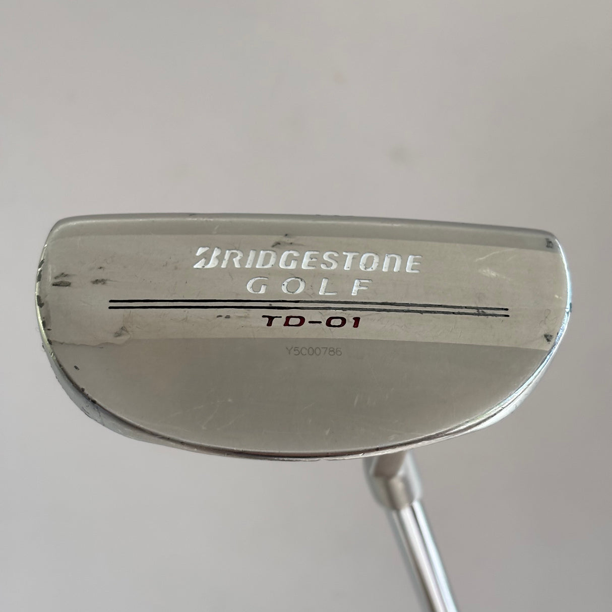 Bridgestone Golf TD-01 34 Inch Putter Headcover Included