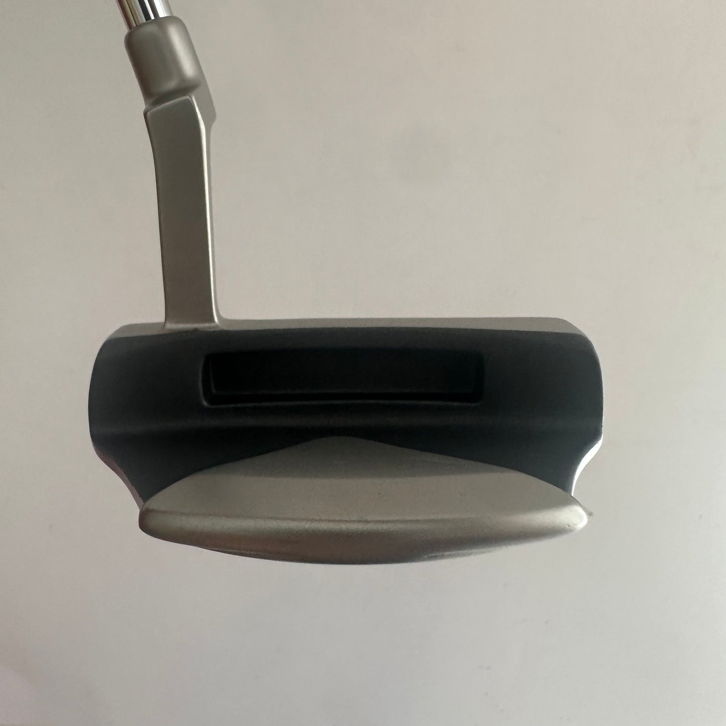 Mizuno T-Zoid RV 103 34 Inch Putter Headcover Included
