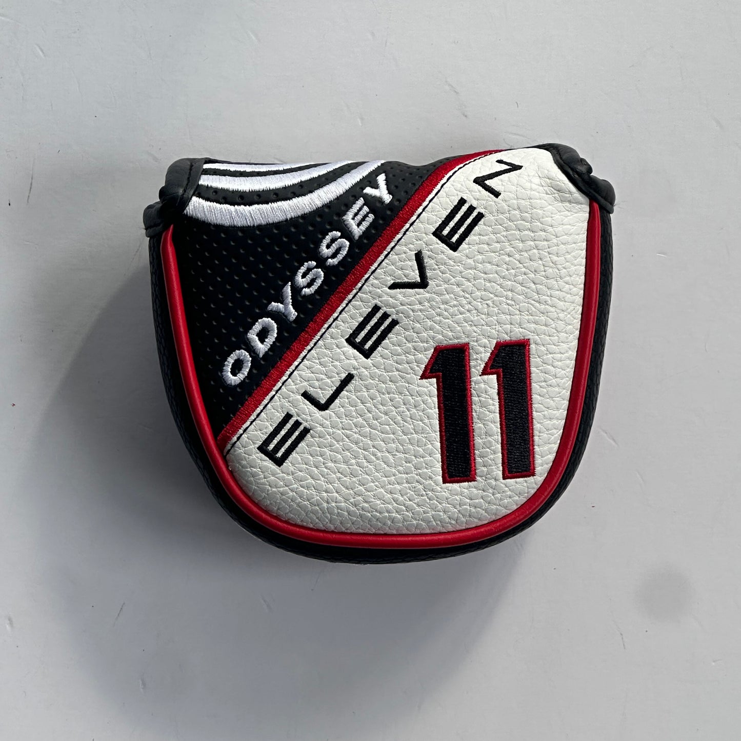 Odyssey Eleven Tour Lined 34 Inch Putter Headcover Included