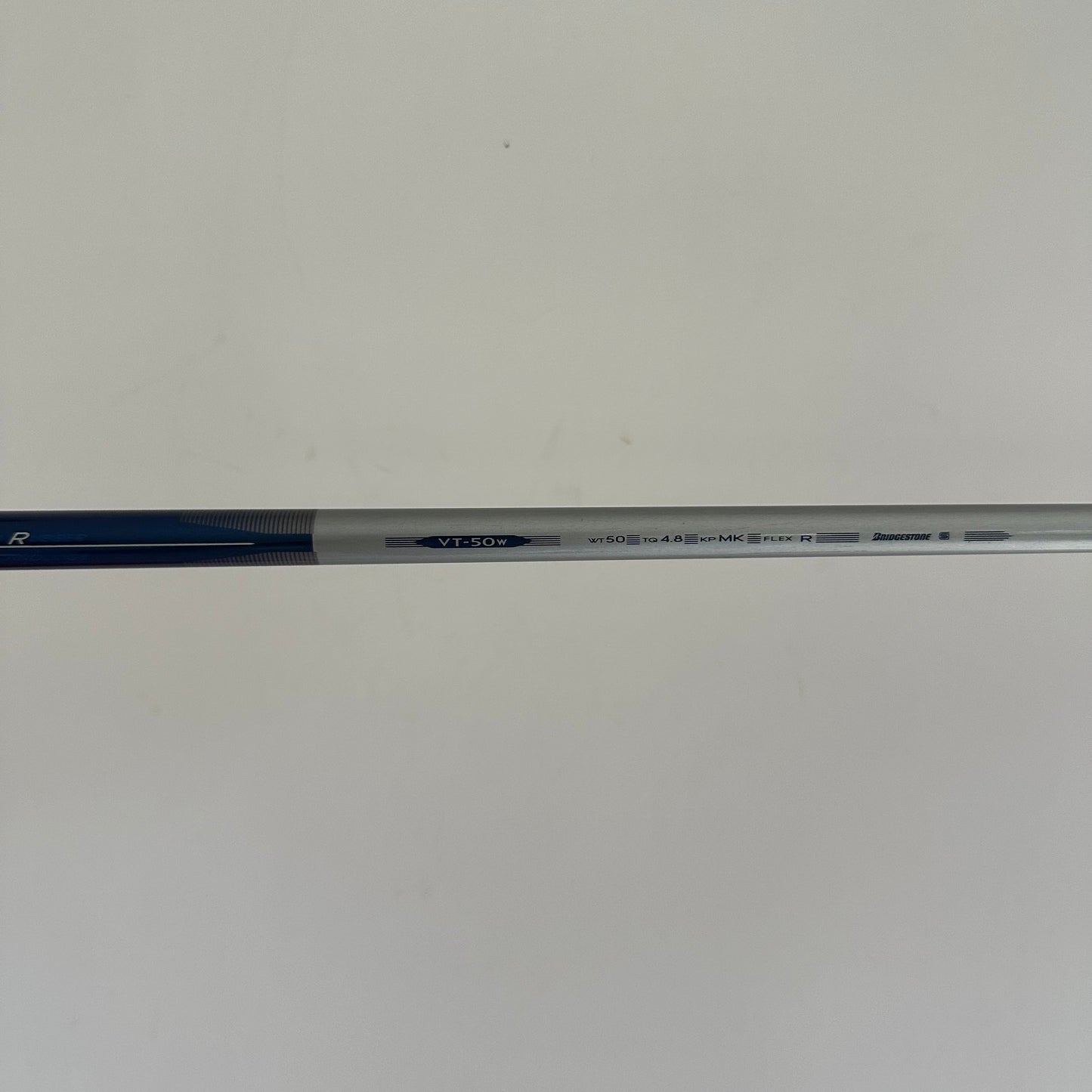 Bridgestone VIQ 10.5* Driver Regular Flex Headcover Included
