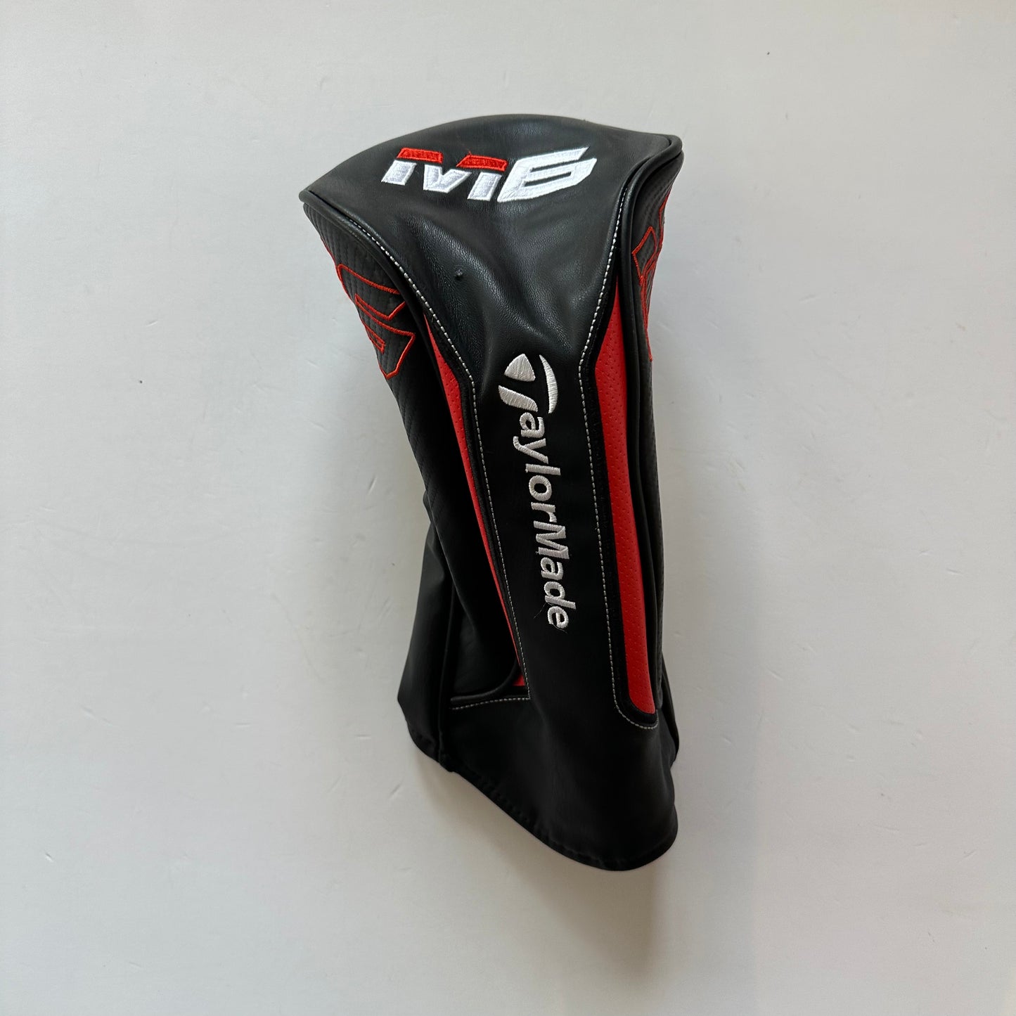 TaylorMade M6 10.5* Driver Stiff Flex Headcover Included