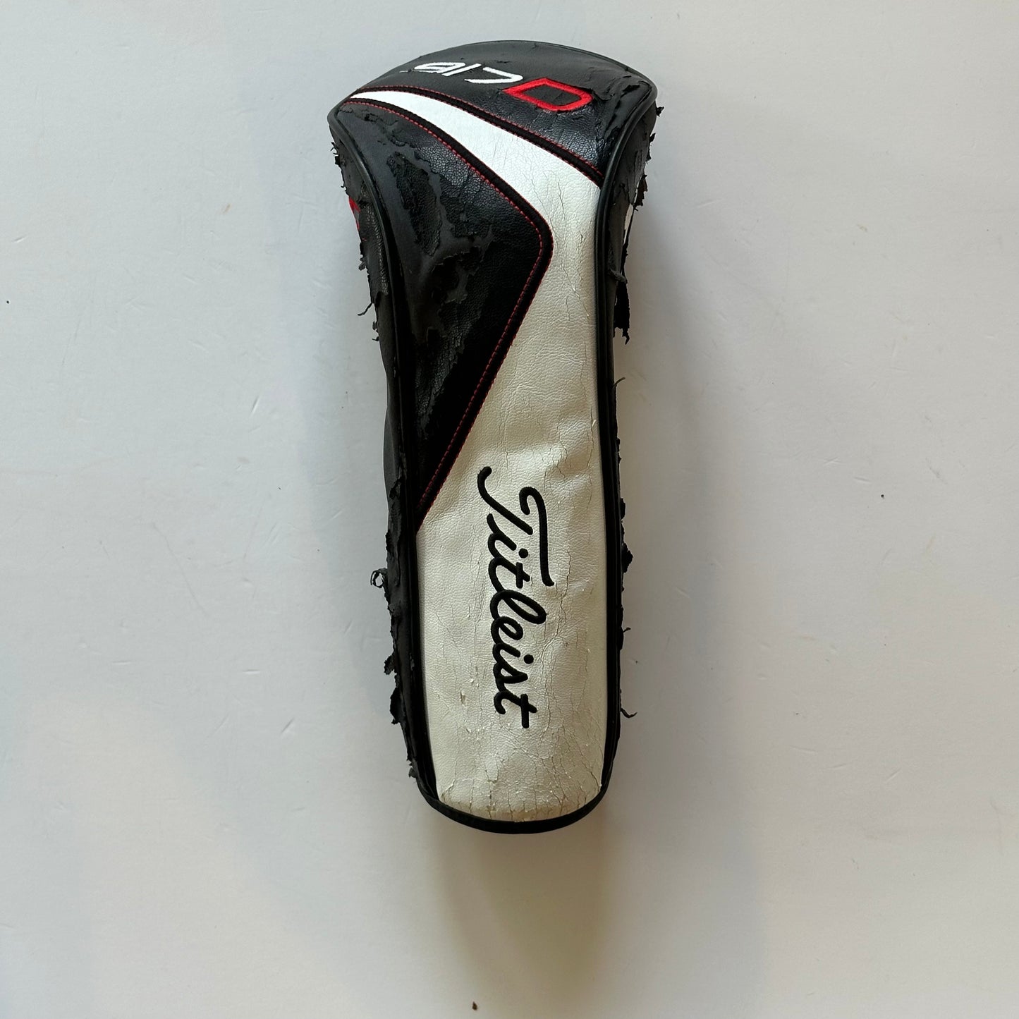 Titleist 917 D2 9.5* Driver Stiff Flex Headcover Included