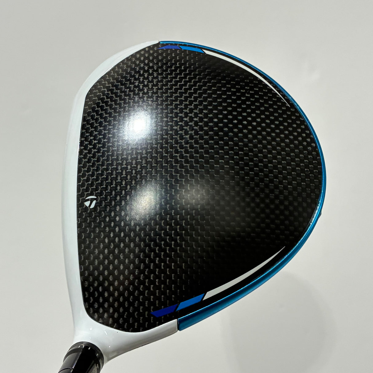TaylorMade SIM2 Max D 9.0* Driver Regular Flex Headcover Included
