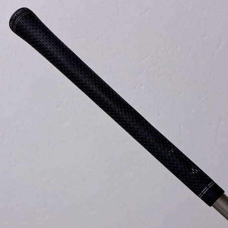 Titleist Adapter Graphite Design Tour AD GT-6 Stiff Flex Driver Shaft – Grip