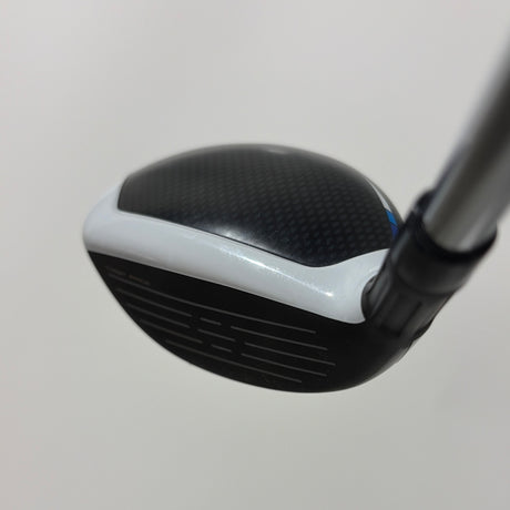 TaylorMade SIM2 Max Rescue 4 Hybrid Stiff Flex – Angled