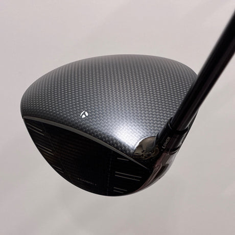 TaylorMade Qi35 9.0 Driver Stiff Flex Headcover Included – Angled