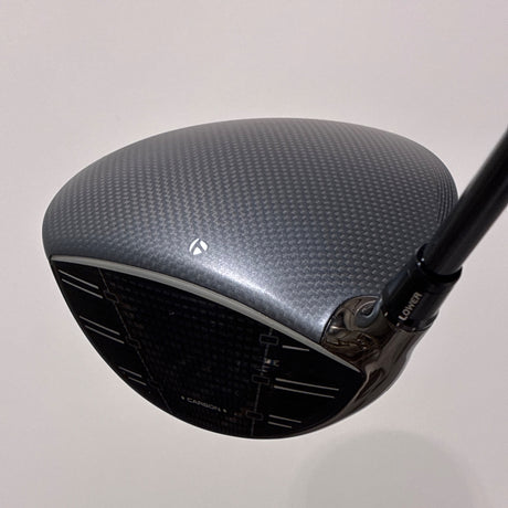 TaylorMade Qi35 9.0* Driver Stiff Flex Headcover Included – Angled