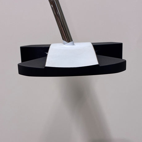 Odyssey Ai-ONE Square 2 Square Max STRIPE 33.5 Inch Putter Headcover Included – Back of putter