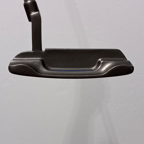 Mizuno EURUS 01 32.5 Inch Putter Headcover Included – Back of putter