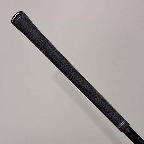TaylorMade Qi35 9* Driver Stiff Flex Headcover Included – Grip
