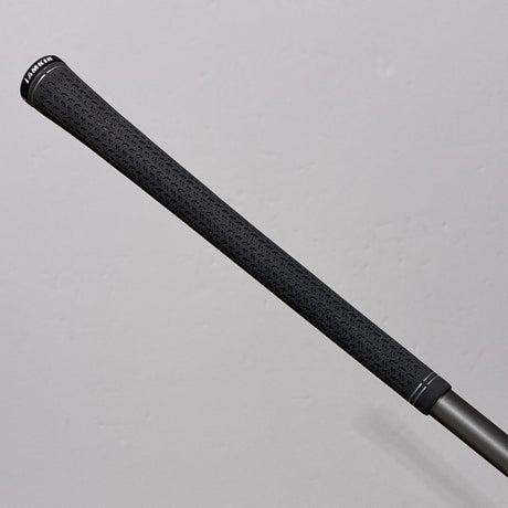TaylorMade Qi35 9* Driver Stiff Flex – Grip