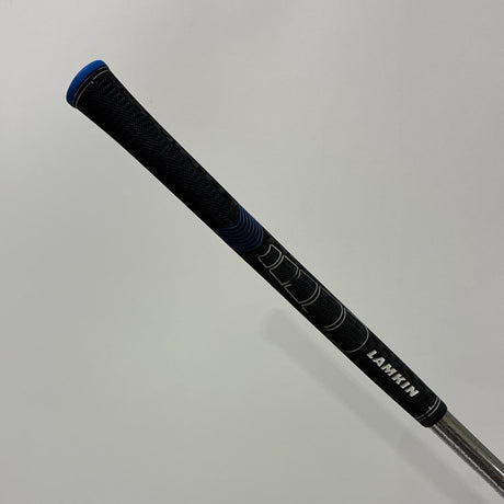 TaylorMade SLDR Rescue 3 Hybrid Stiff Flex – Grip
