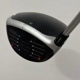 TaylorMade M5 9.0* Driver Stiff Flex Headcover Included