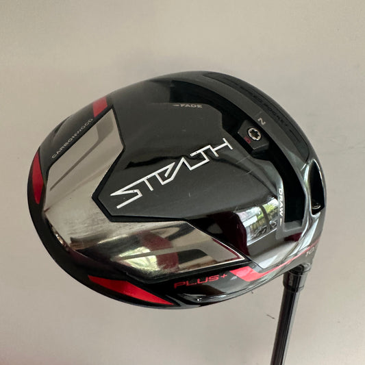 TaylorMade Stealth Plus+ 10.5* Driver Stiff Flex Headcover Included