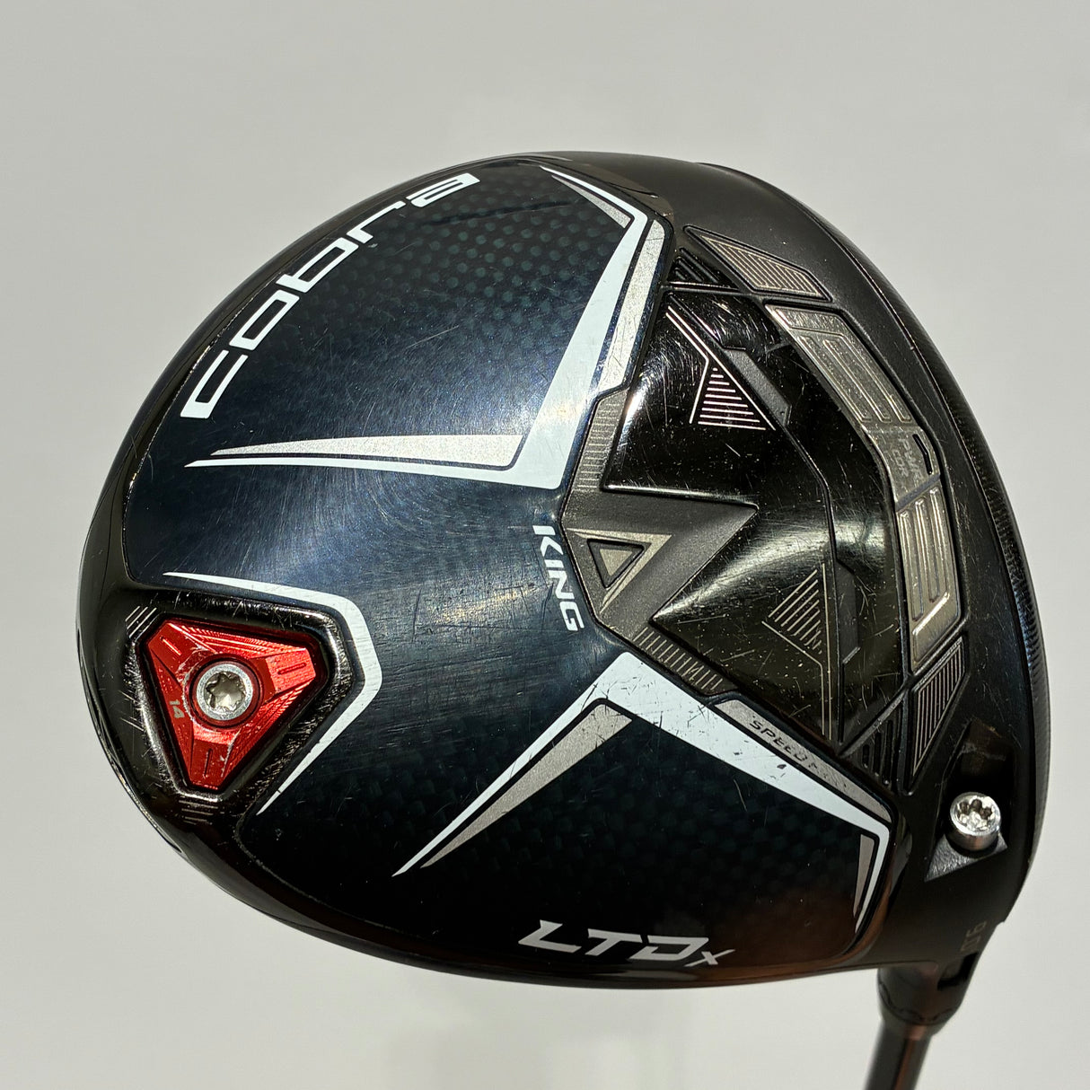 Cobra King LTDx 9.0* Driver Stiff Flex Headcover Included
