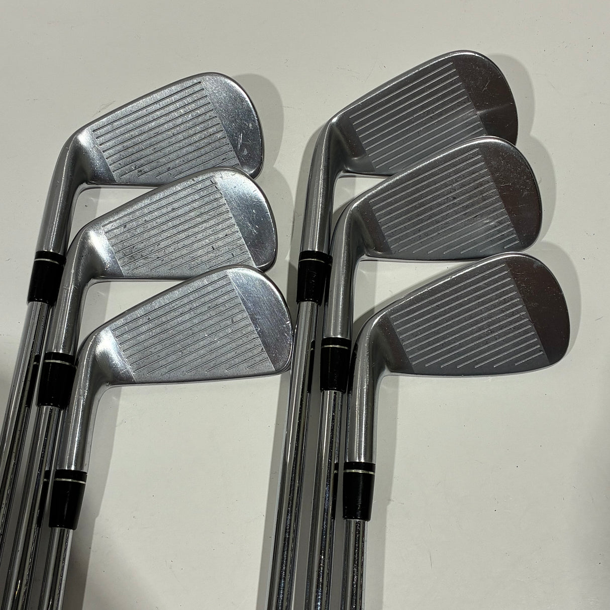 TaylorMade P790 Iron Set 5-P Stiff Flex