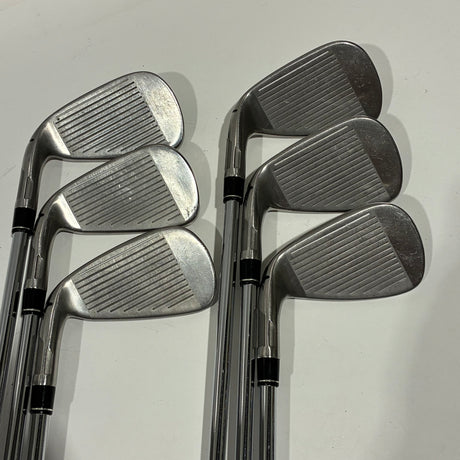 TaylorMade Stealth Iron Set 5-P Siff Flex