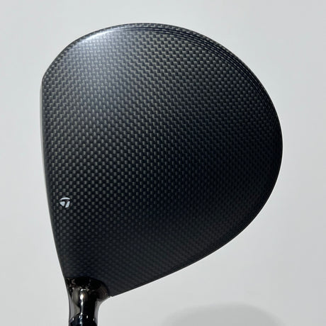 TaylorMade Qi35 9.0* Driver Stiff Flex Headcover Included