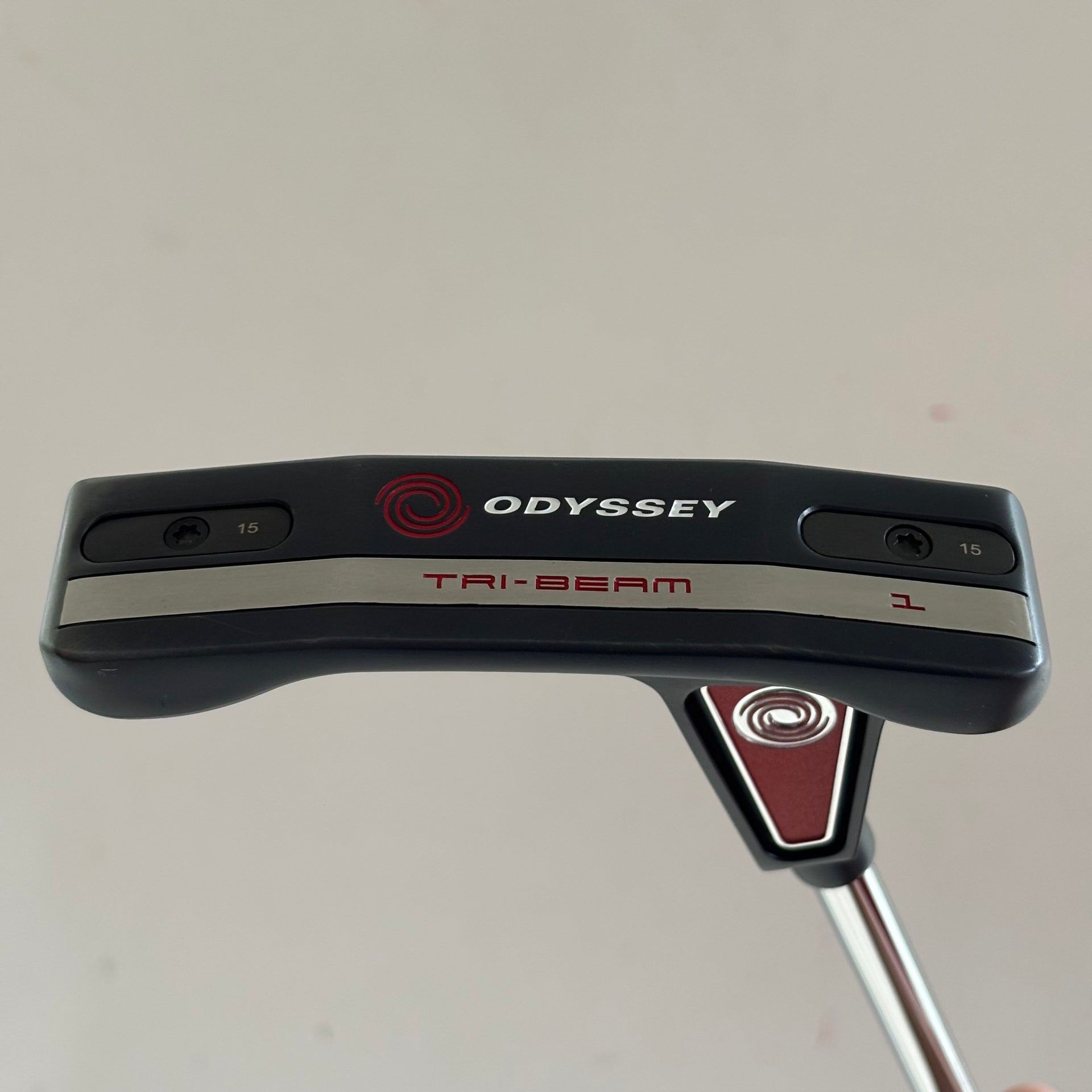 ODYSSEY TRI BEAM 1 パター　ヘッドカバー付【34インチ】 Odyssey Tri-Beam 1 34 Inch Putter Headcover Included