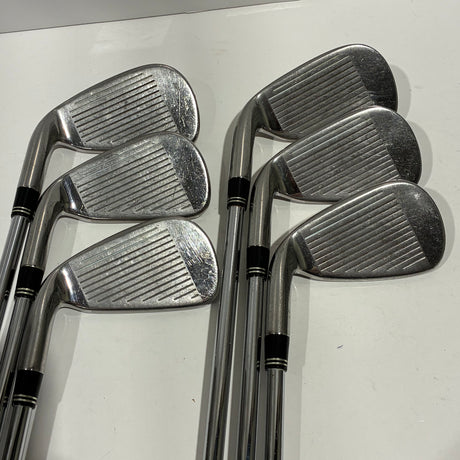TaylorMade R7 Iron Set 5-P Stiff Flex