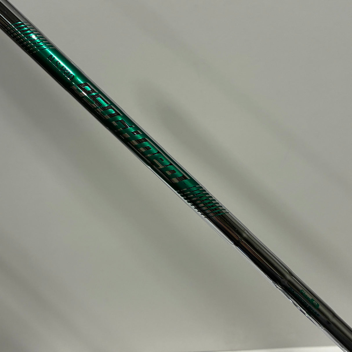 TaylorMade P790 Ti Iron Set 6-P Stiff Flex