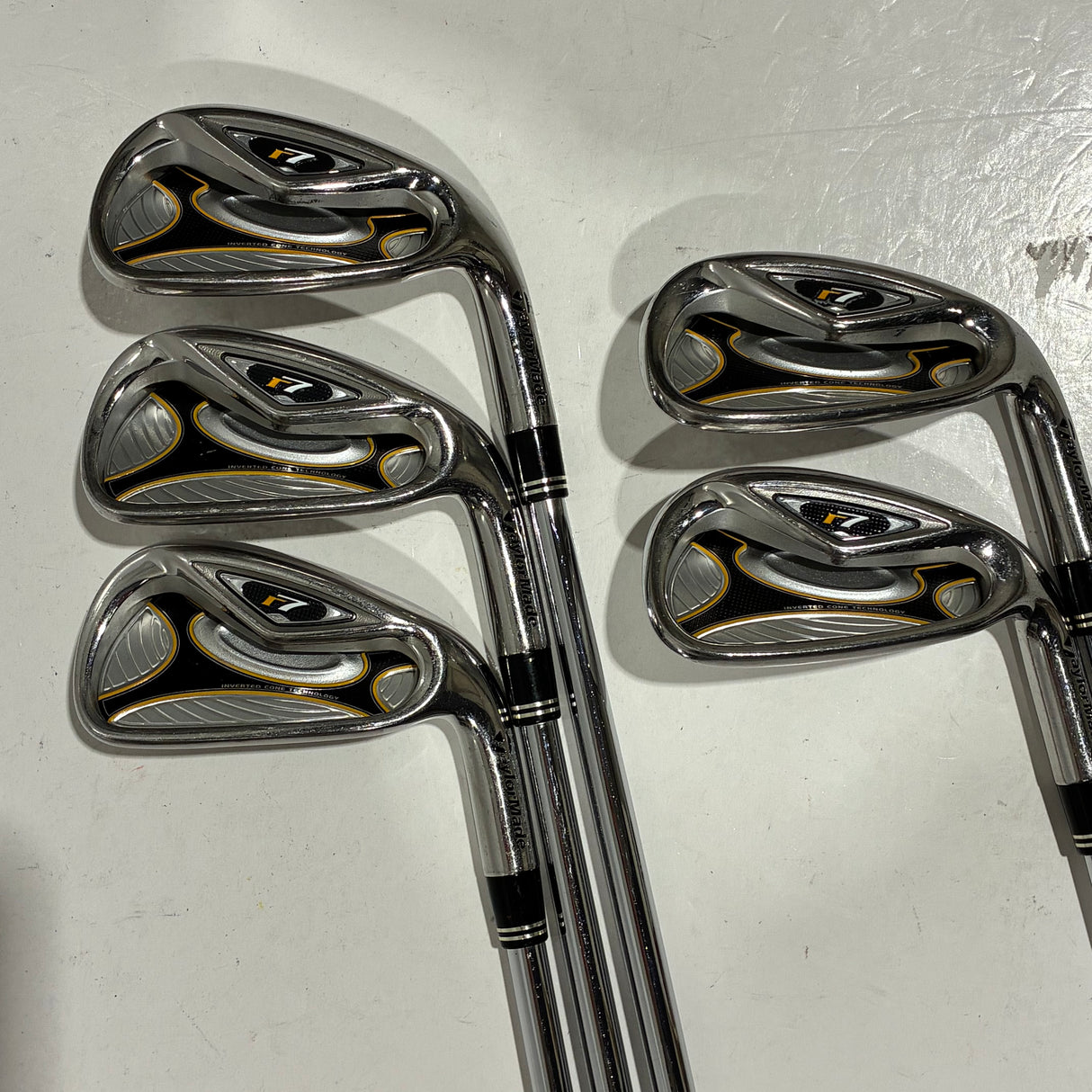 TaylorMade R7 Iron Set 6-P Stiff Flex