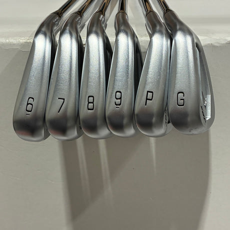 Mizuno JPX 925 Forged Iron Set 6-P+G Stiff Flex