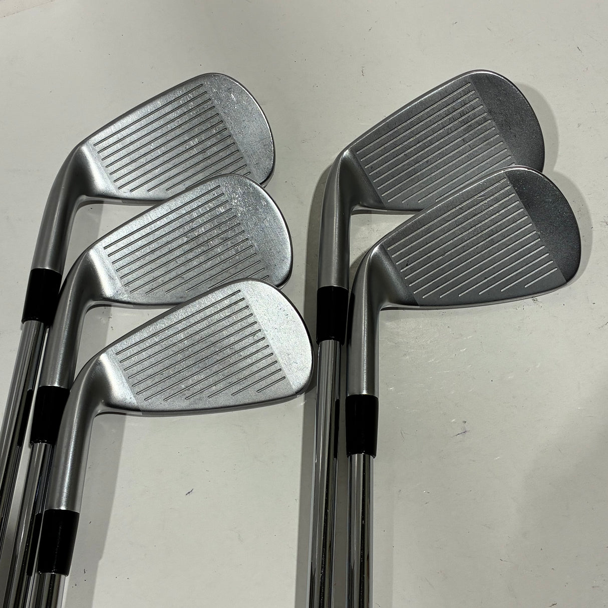 Mizuno JPX 921 Hot Metal Iron Set 6-P Stiff Flex