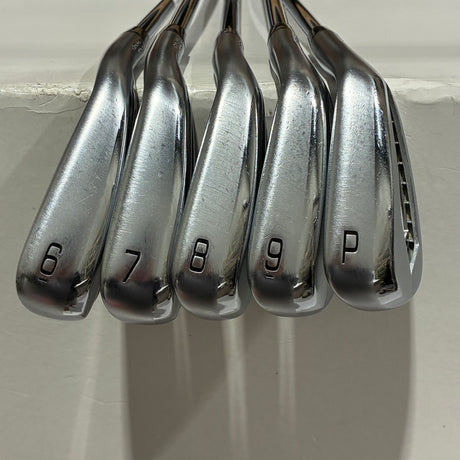 Mizuno JPX 921 Hot Metal Iron Set 6-P Stiff Flex