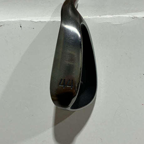 Fourteen DJ-5 44* Wedge