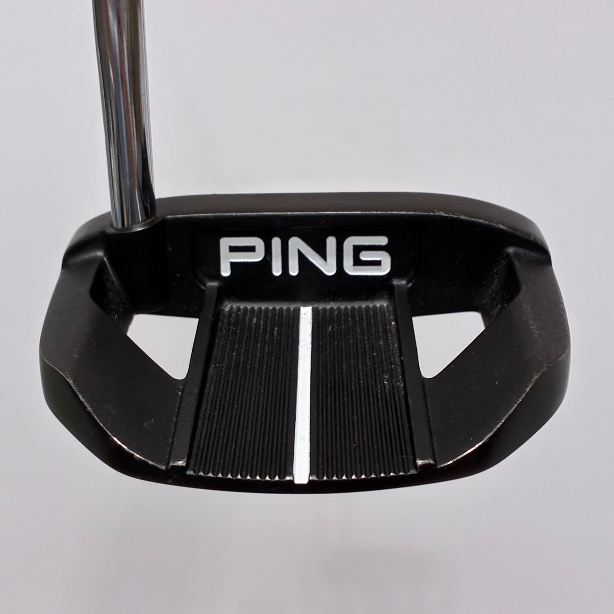 Ping Sigma 2 Valor 400 36 Inch Putter Headcover Included