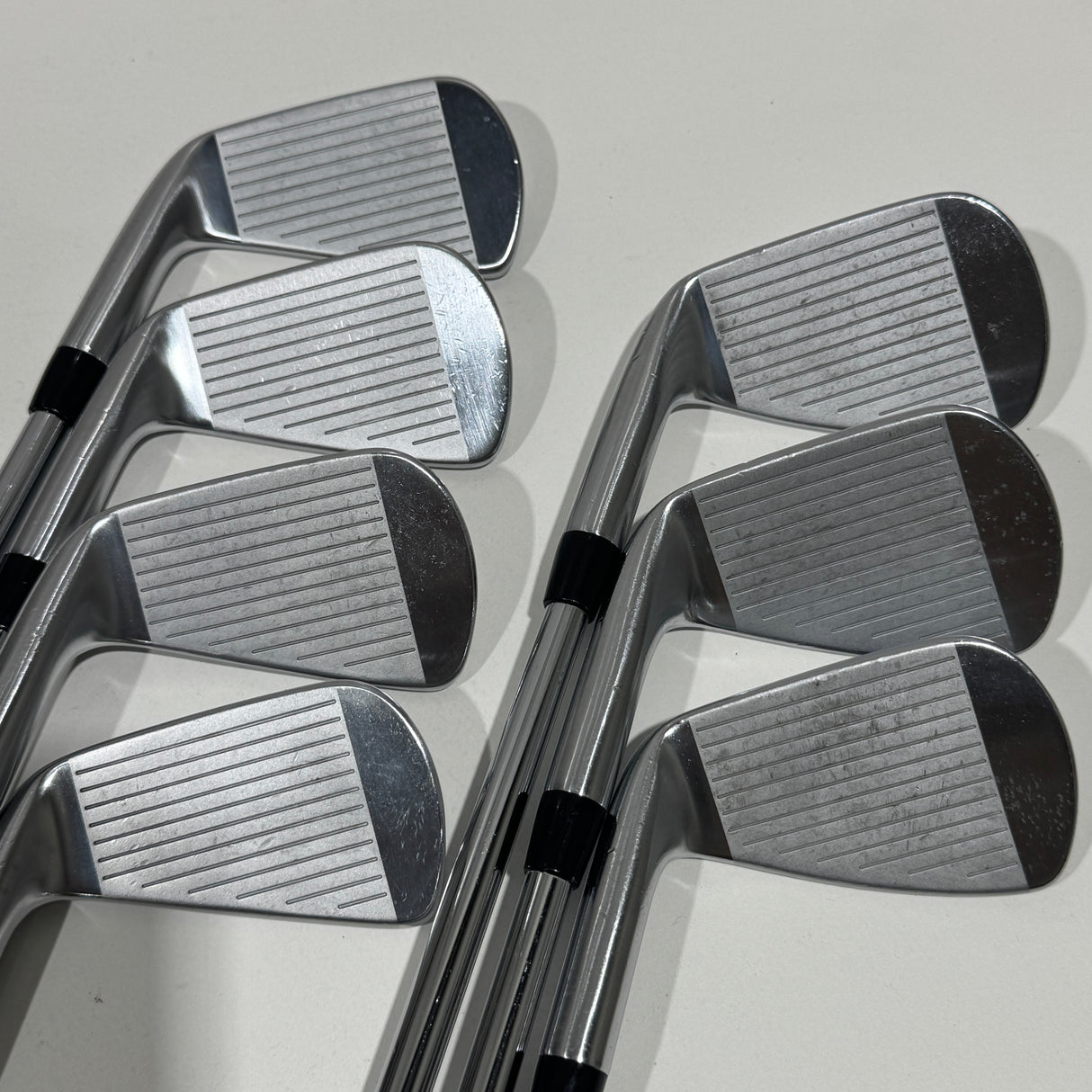 Titleist MB 718 Iron Set 4-P Stiff Flex