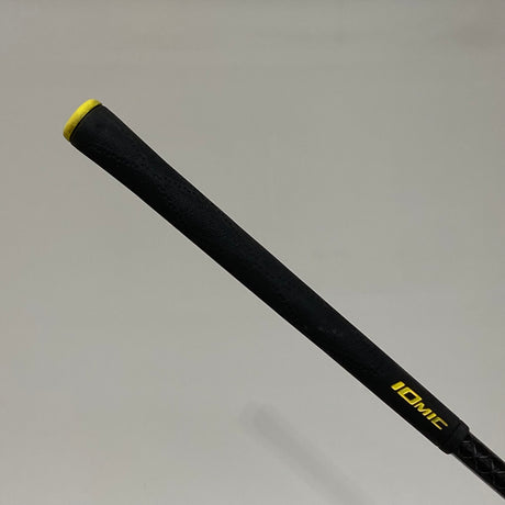 TaylorMade SIM2 Max 10.5* Driver Stiff Flex Headcover Included