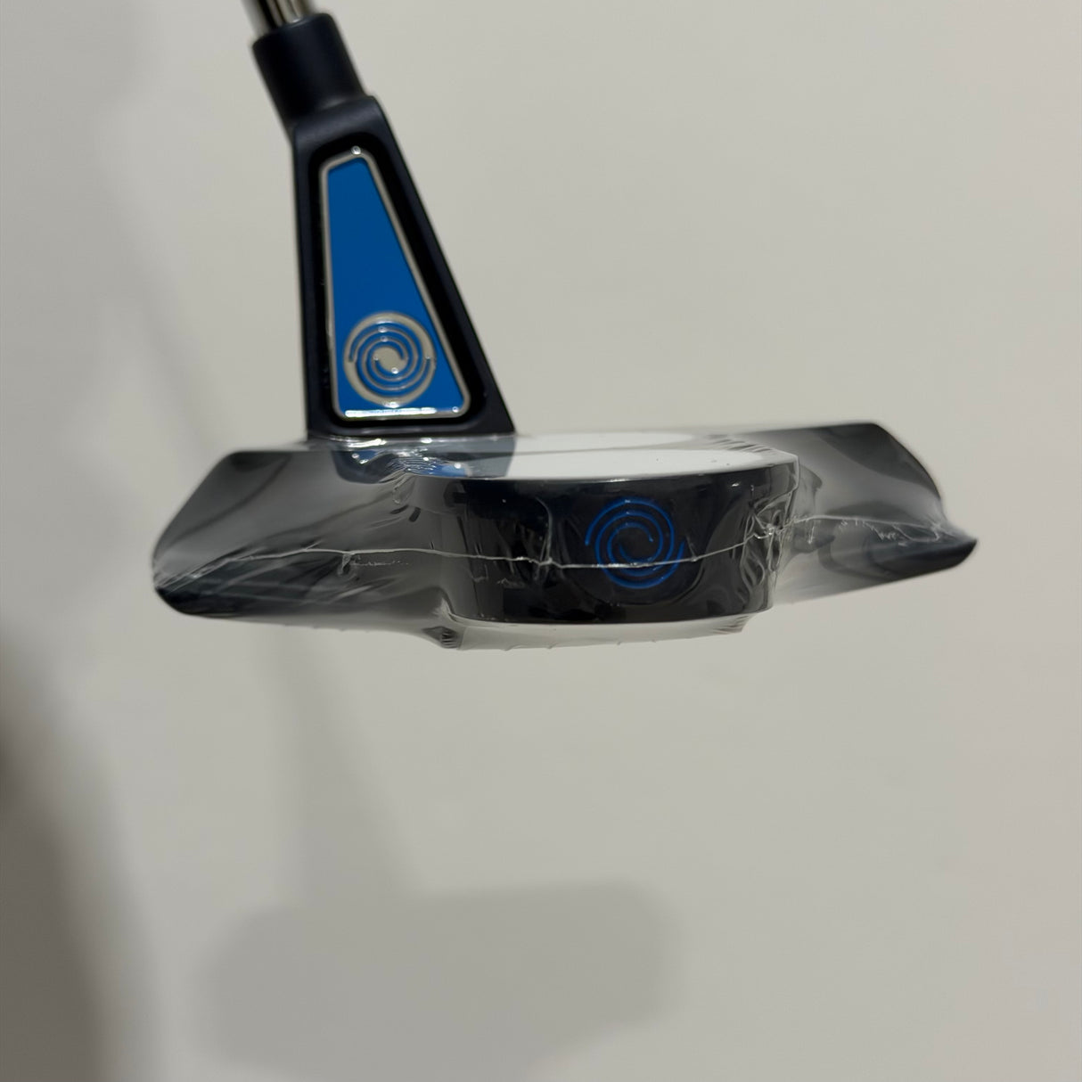Brand New Odyssey Ai-One Tri-Beam 2-Ball Blade CS 34 Inch Putter Headcover Included