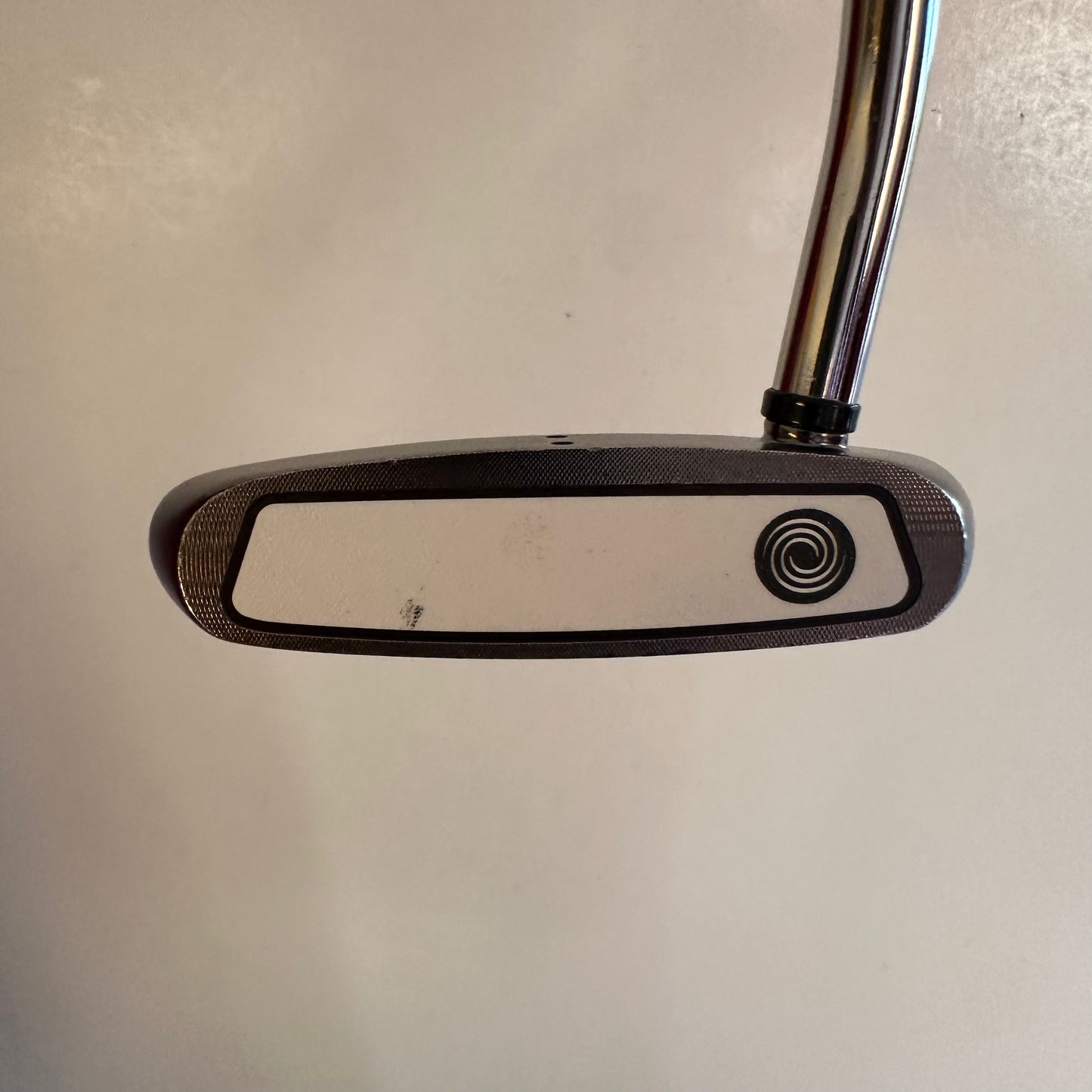 Odyssey White Ice Sabertooth 34 Inch Putter