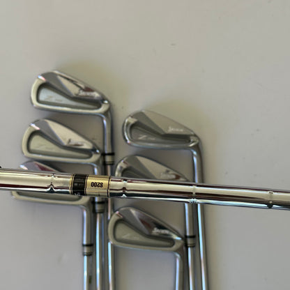 Srixon Z745 Iron Set 5-P+A