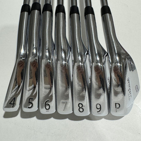 Titleist MB 718 Iron Set 4-P Stiff Flex