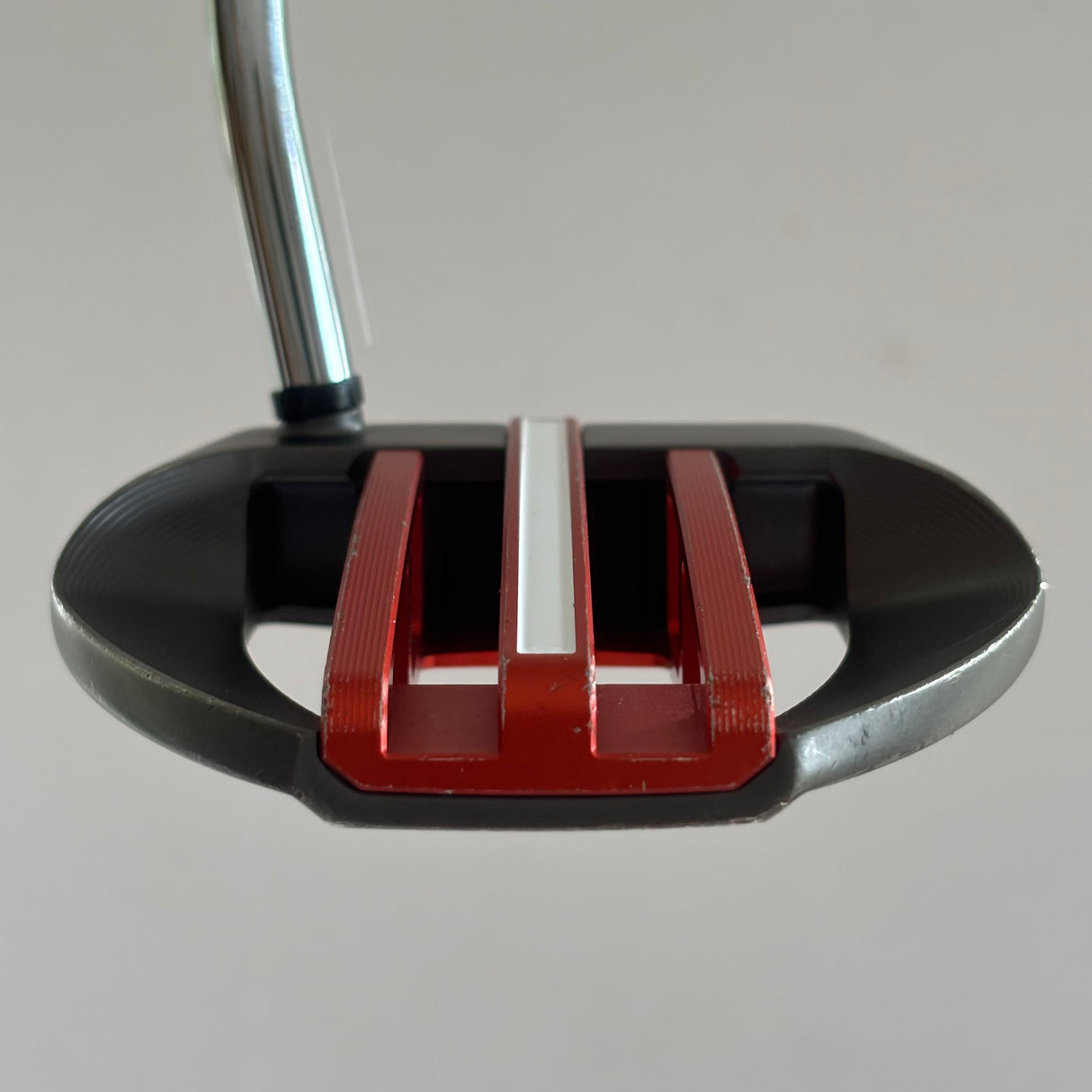 Odyssey EXO Marxman 34 Inch Putter Headcover Included