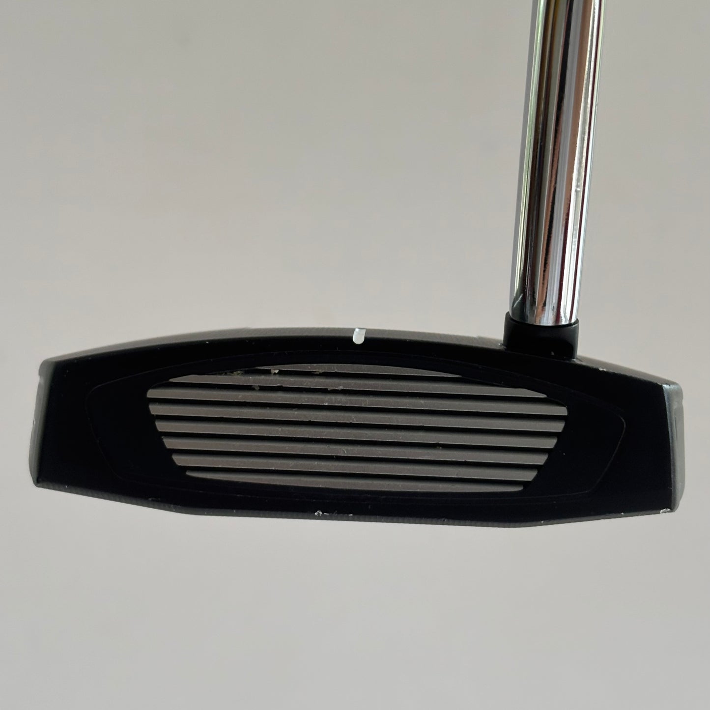 TaylorMade Spider GT Black 33 Inch Putter Headcover Included