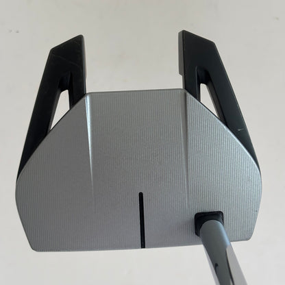 TaylorMade Spider GT Silver 34 Inch Putter Headcover Included