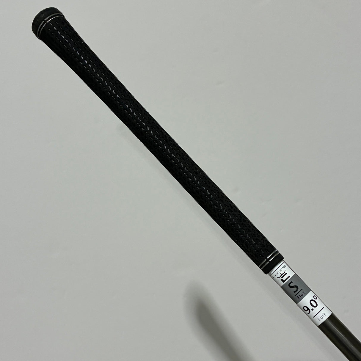 Cobra DS-Adapt LS 9.0* Driver Stiff Flex Headcover Included