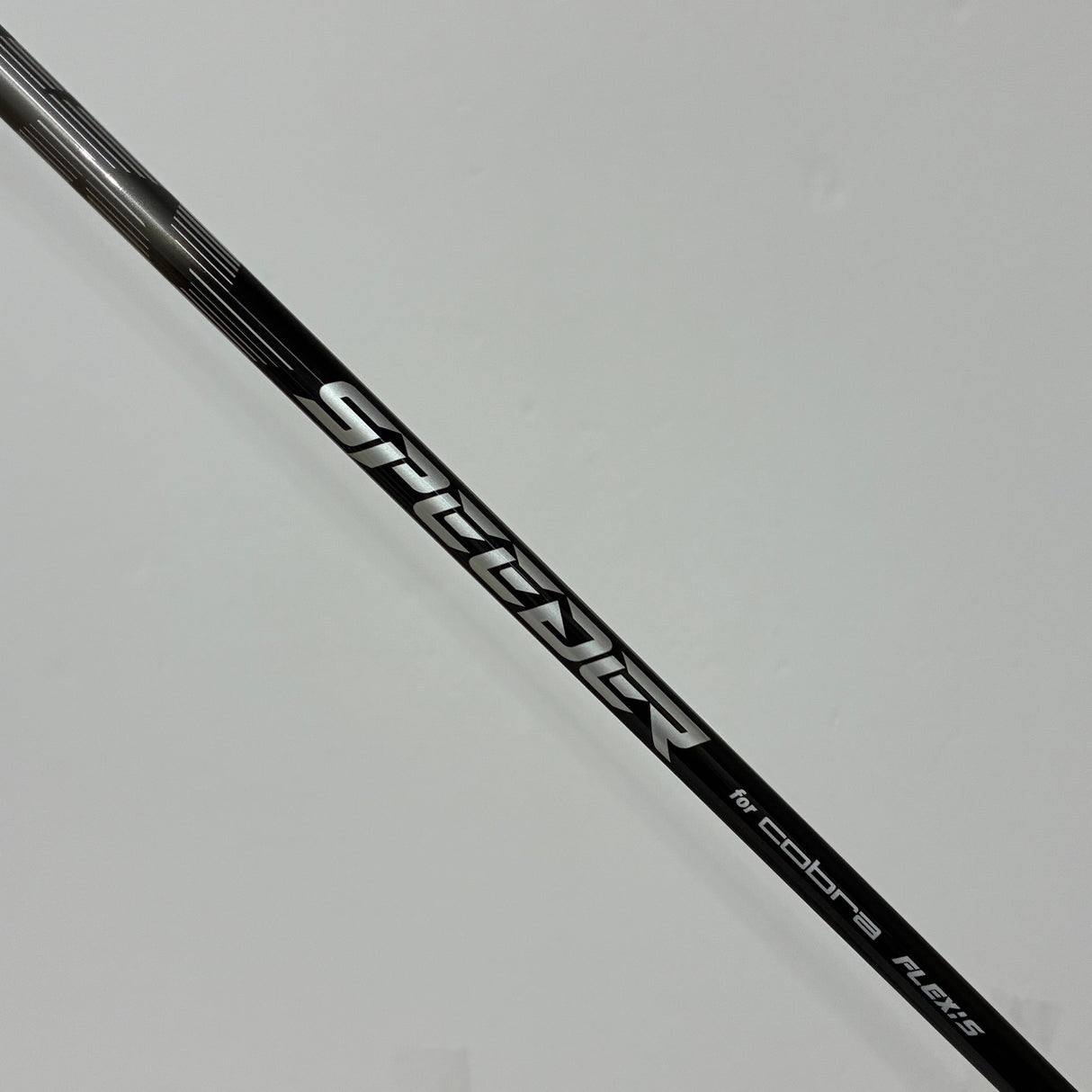Cobra DS-Adapt LS 9.0* Driver Stiff Flex Headcover Included