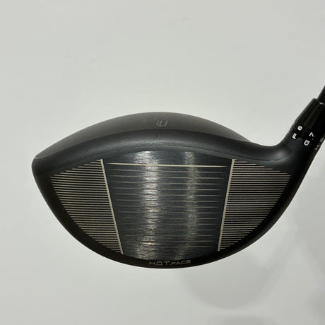 Cobra DS-Adapt LS 9.0* Driver Stiff Flex Headcover Included